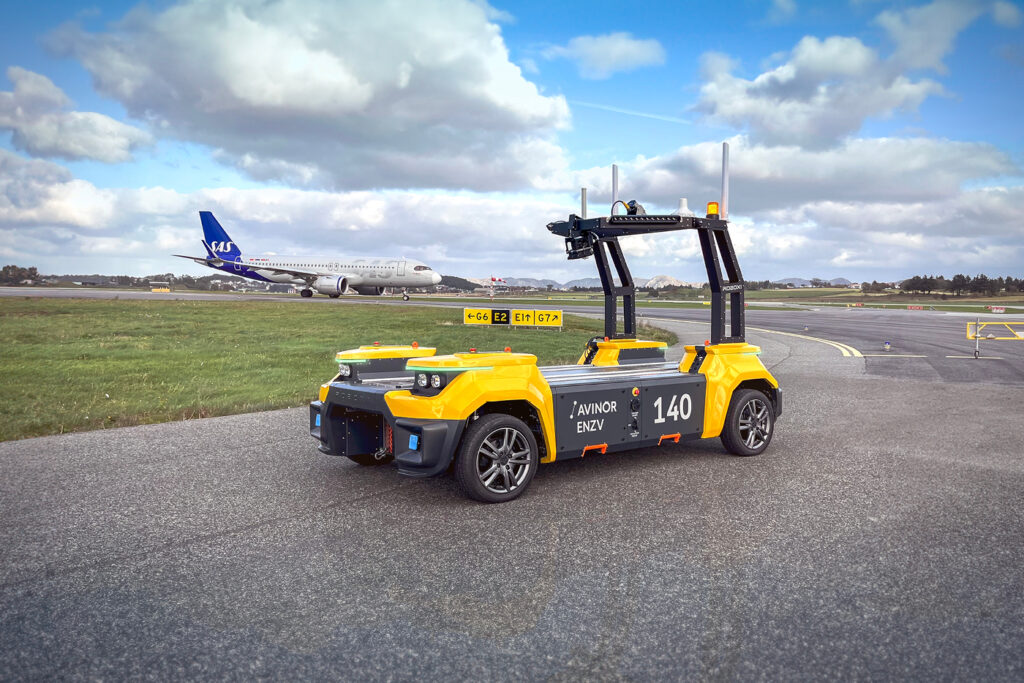 The Roboxi rover automating airport runways inspection and maintenance services.