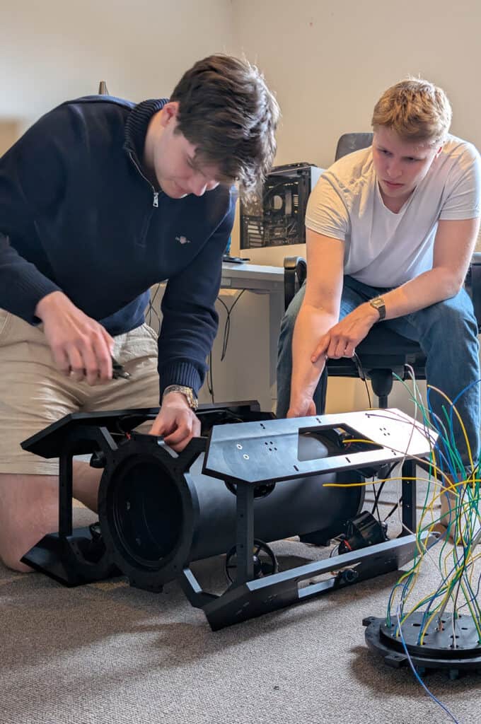 UiA submerged working on the K2 ROV