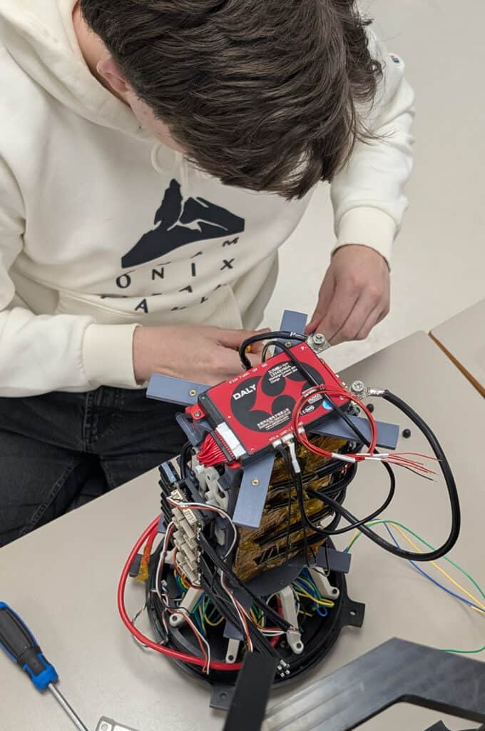 UiA Submerged working on the K2 ROV.