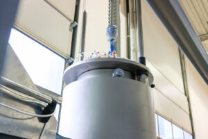 Hyperbaric testing chamber at Ixys.