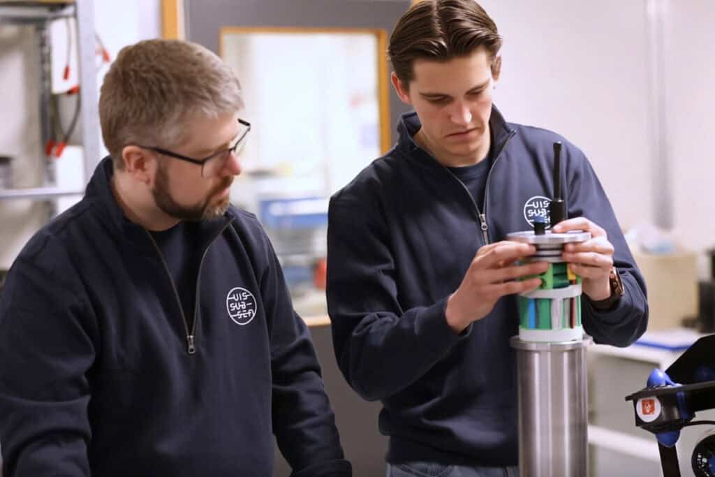 UiS Subsea students working on their ROV, supported by Ixys as Gold Sponsor