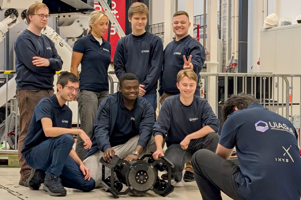 The student organization UiA Sub sponsored by Ixys.