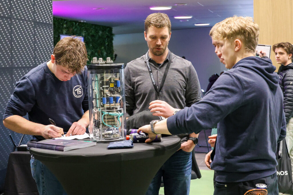 Ixys stand at Klepptech 2025