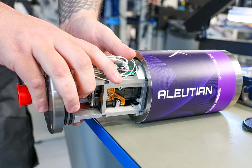 Assembly of Subsea Aleutian camera at Ixys production.