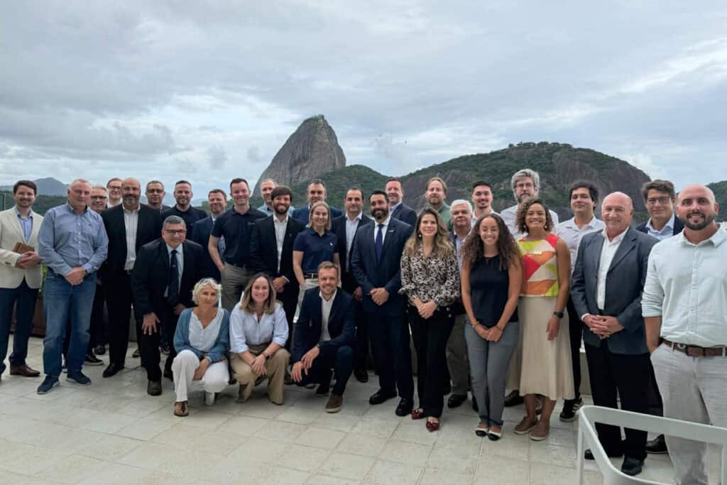 Ixys in Brazil with eight technology and robotics companies.