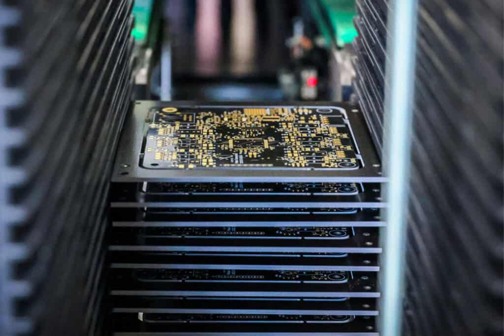 Buffer machine in Ixys PCB assembly line